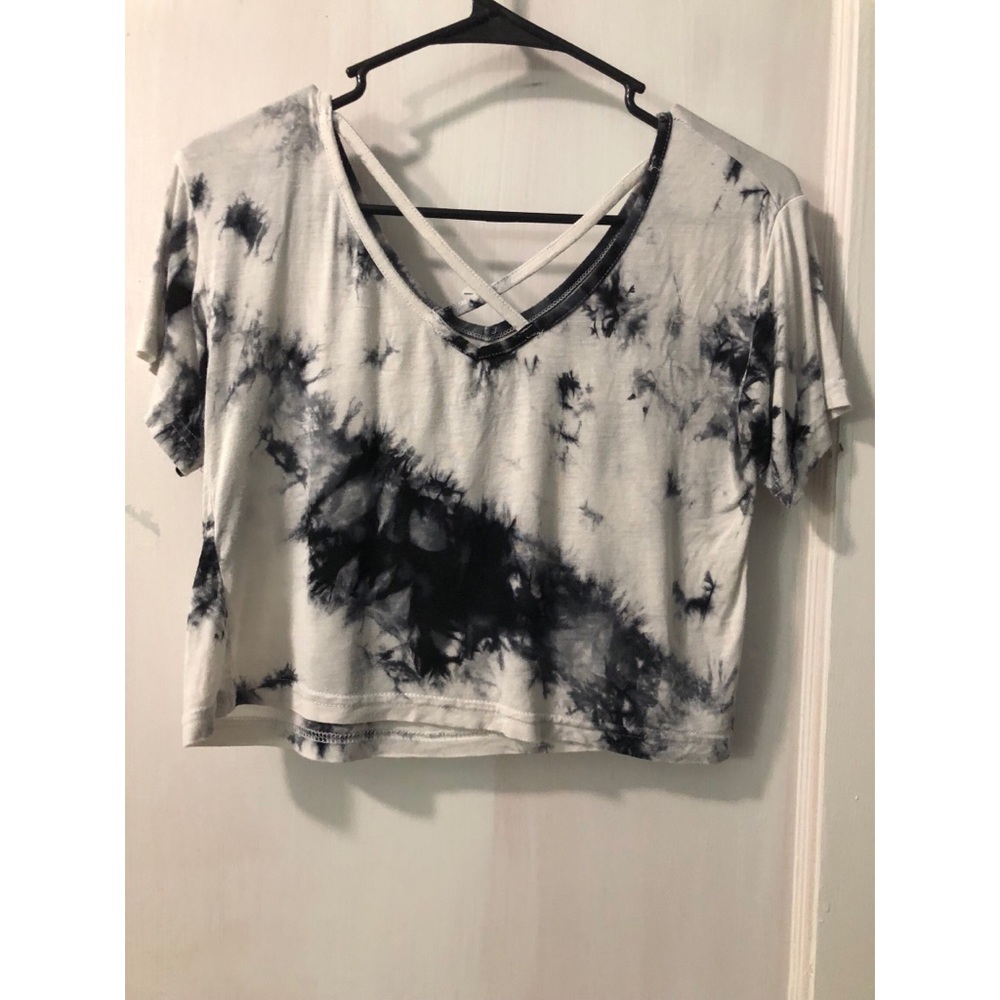 Criss Cross Crop Top
